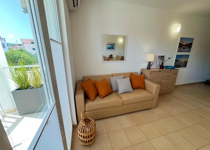Mirca By The Sea Apartman *
