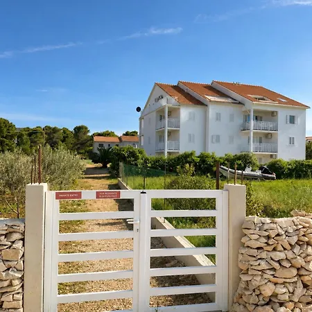 Mirca By The Sea Lejlighed Mirce