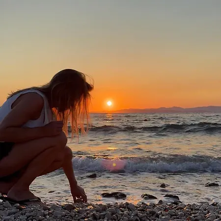 Mirca By The Sea *